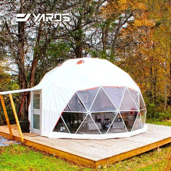 Tente extérieure imperméable de luxe de maison de dôme d'igloo de camping géodésique avec la cheminée